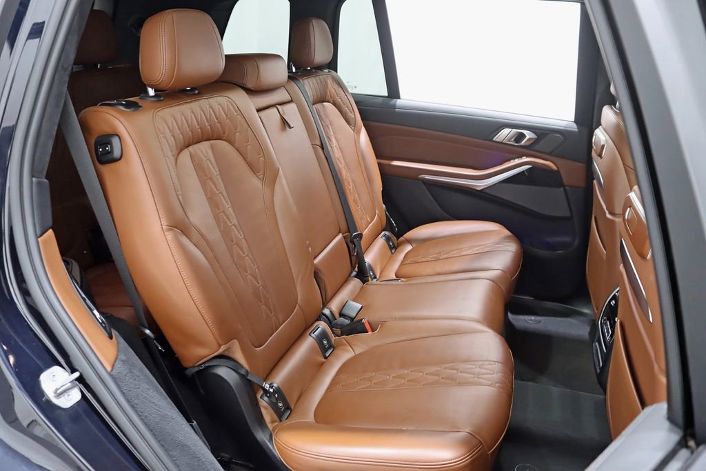 Used 2023 BMW X7 M60i w/ Executive Package AWD/4WD image 34