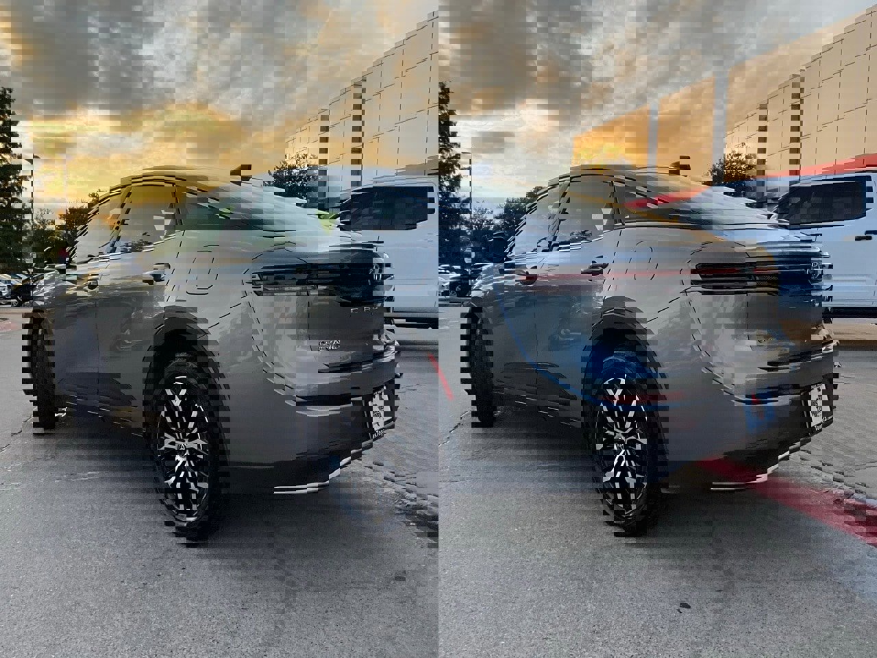 Used 2025 Toyota Crown XLE image 8