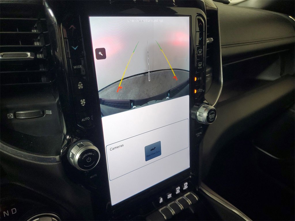 Used 2023 RAM 1500 Laramie image 19