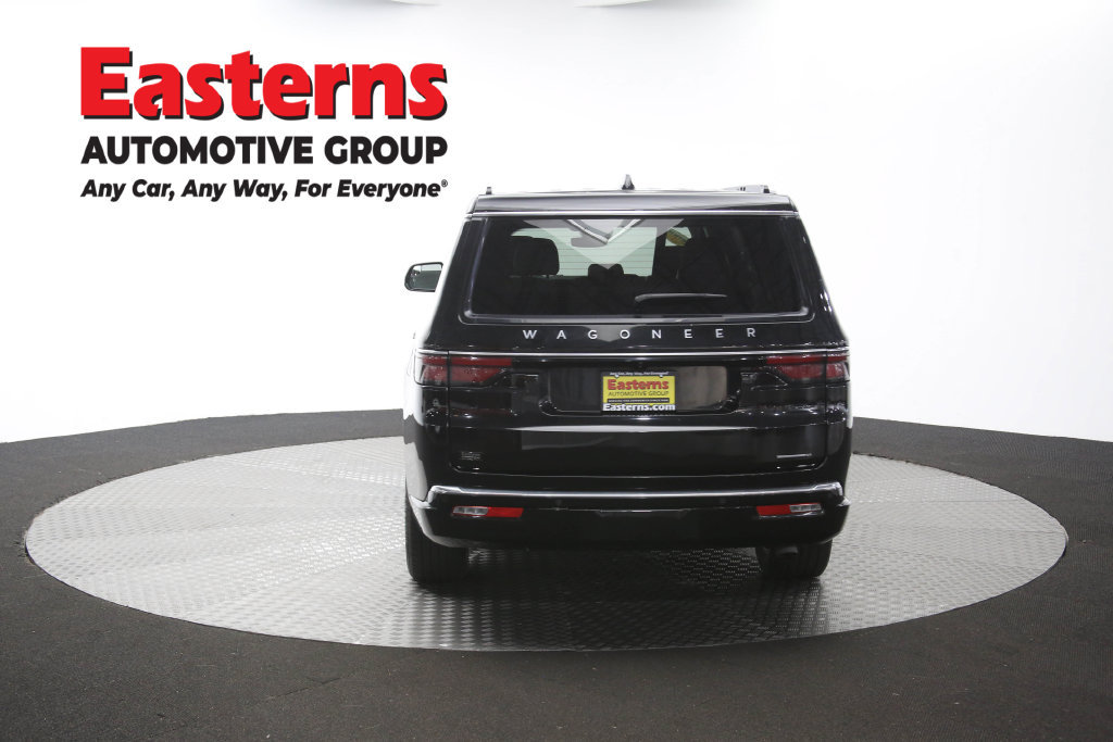 Used 2024 Jeep Wagoneer L Series II RWD image 45