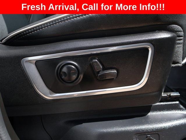 Used 2025 RAM 1500 Laramie image 10