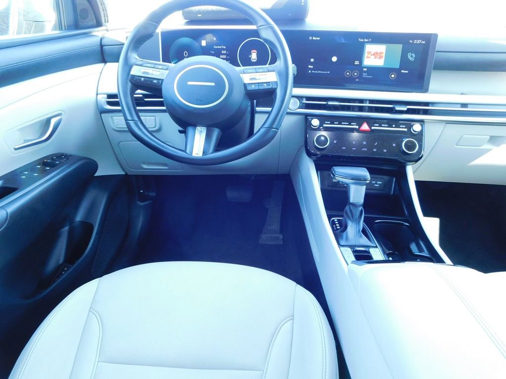 Used 2025 Hyundai Tucson SEL image 17