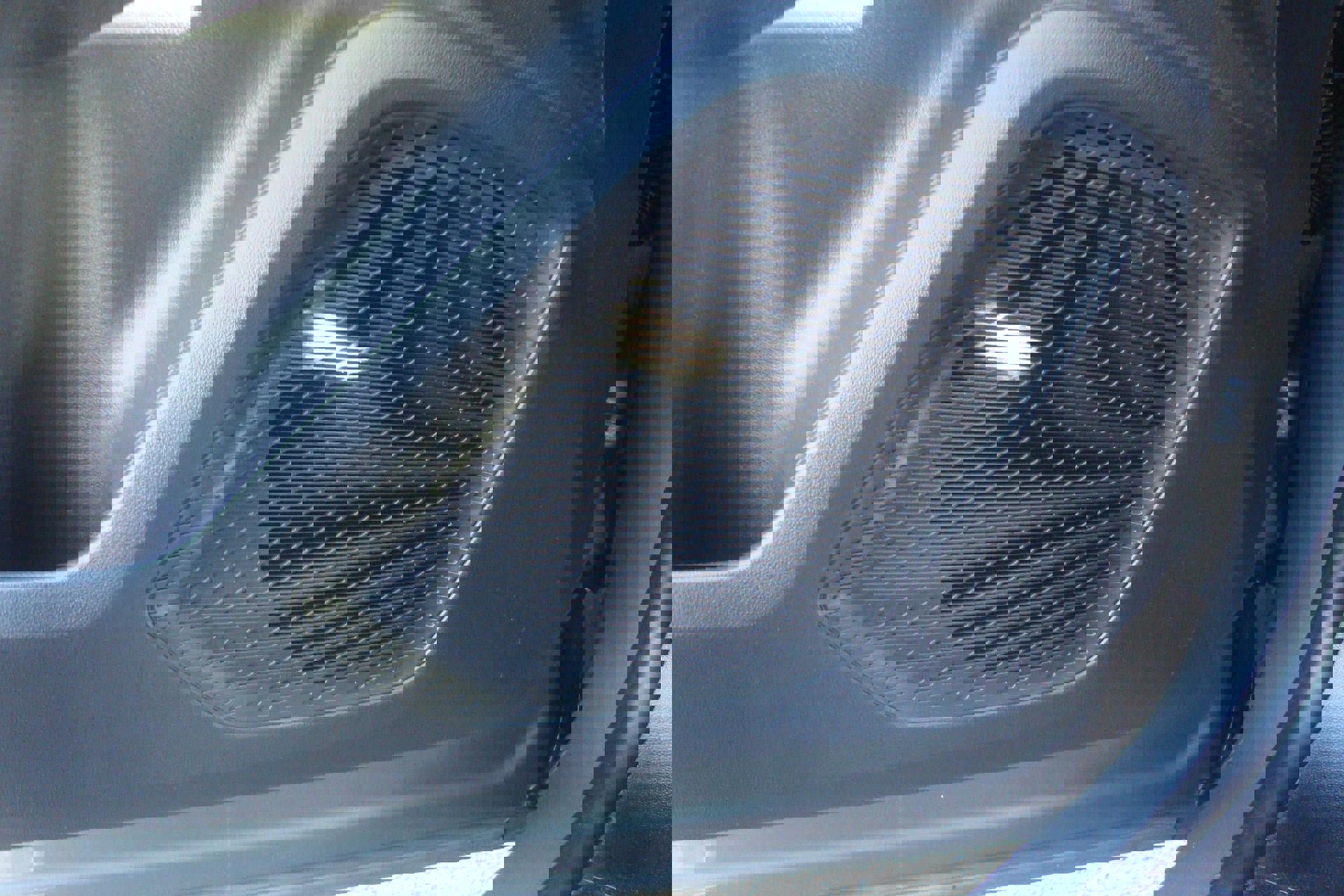 Used 2025 Chevrolet Equinox EV RS image 8