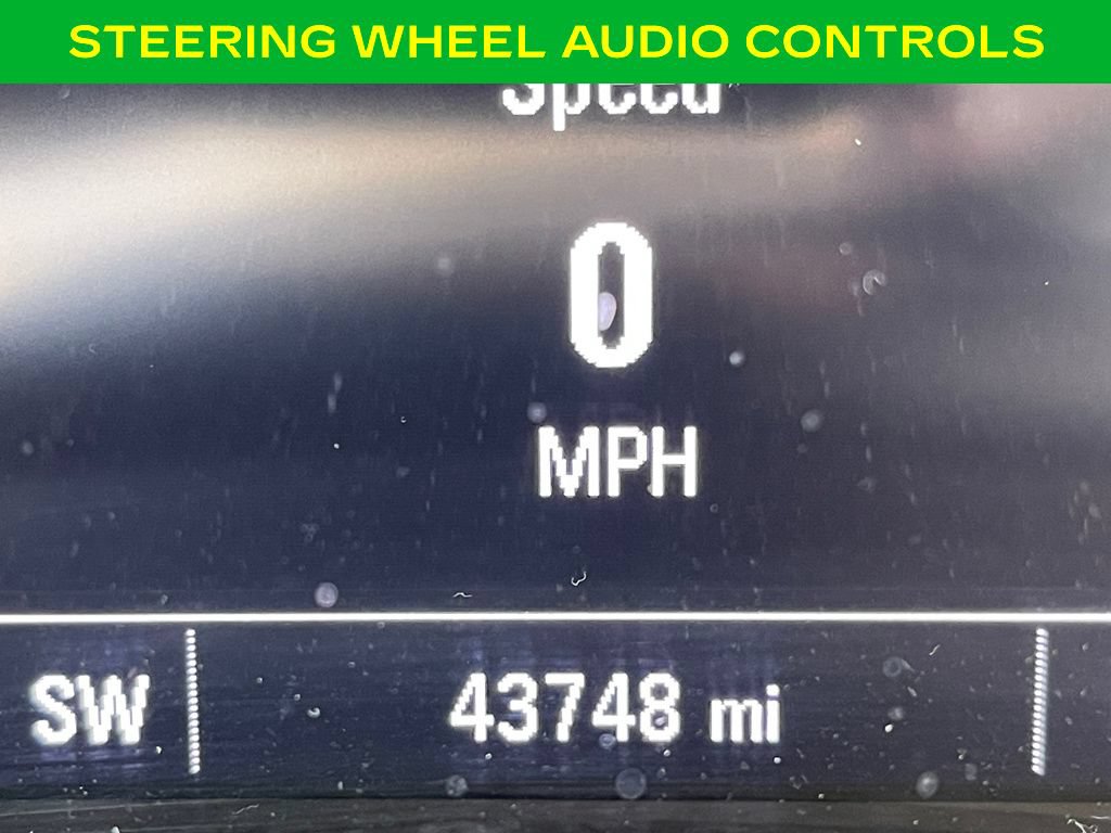 Used 2023 Chevrolet Equinox LS FWD image 16