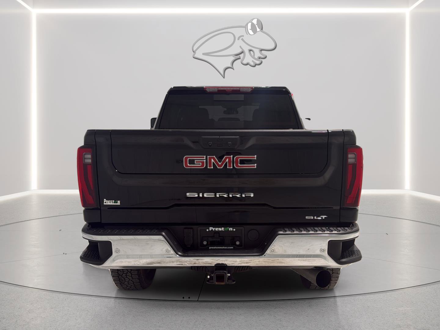 Used 2025 GMC Sierra 2500 SLT w/ SLT Premium Package AWD/4WD image 5