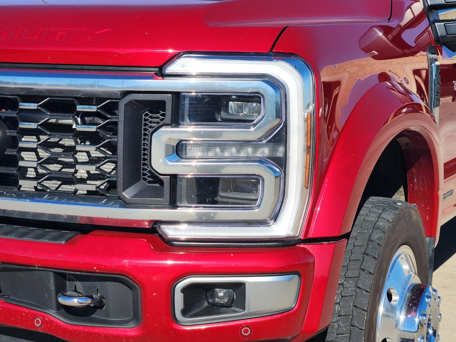 Certified 2024 Ford F450 Platinum w/ FX4 Off-Road Package AWD/4WD image 10