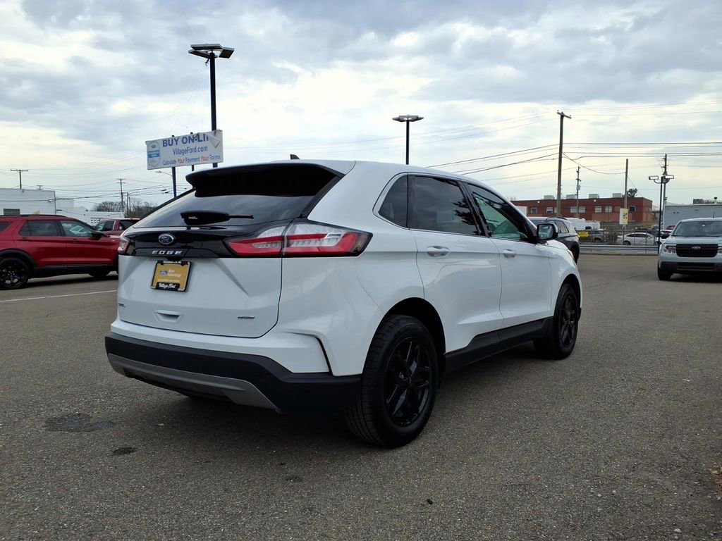 Certified 2023 Ford Edge SEL w/ Convenience Package AWD/4WD image 6