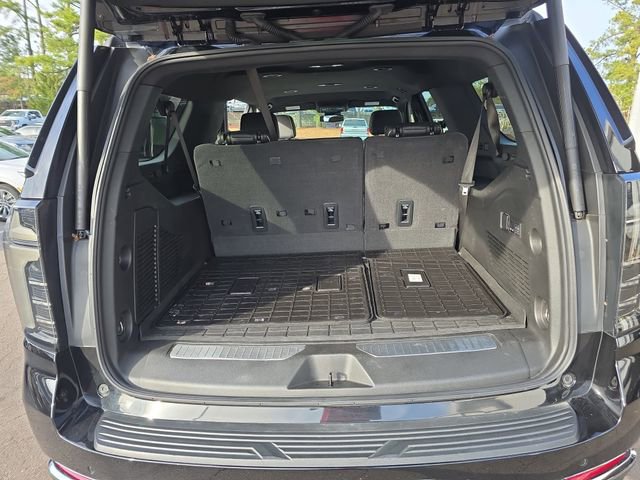 Used 2025 Chevrolet Suburban Premier image 13