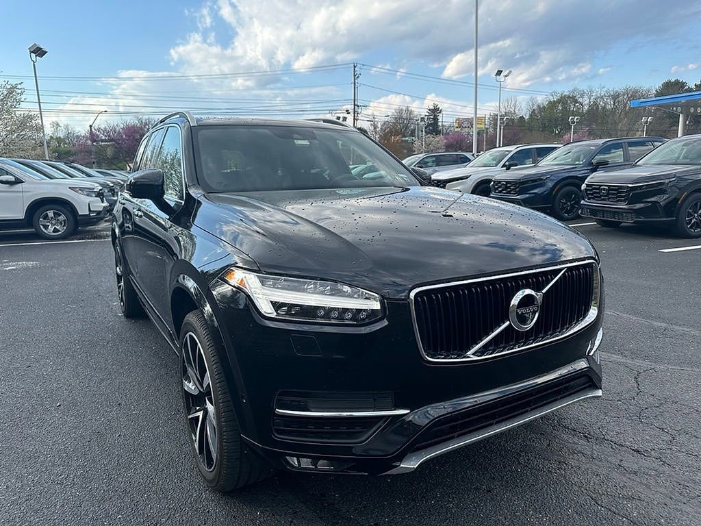 Used 2018 Volvo XC90 T6 Momentum w/ Convenience Package image 10