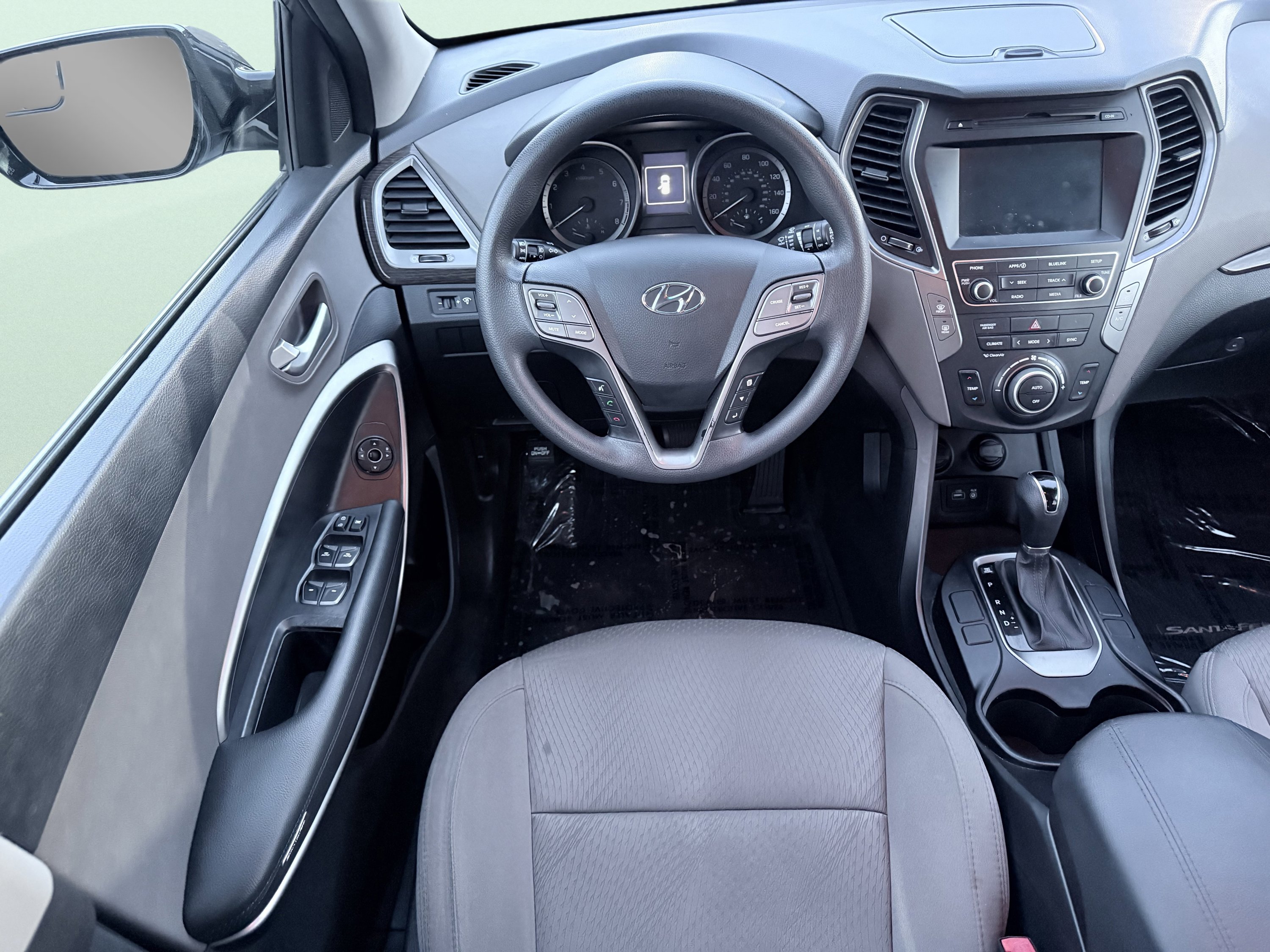 Used 2017 Hyundai Santa Fe Sport FWD image 45