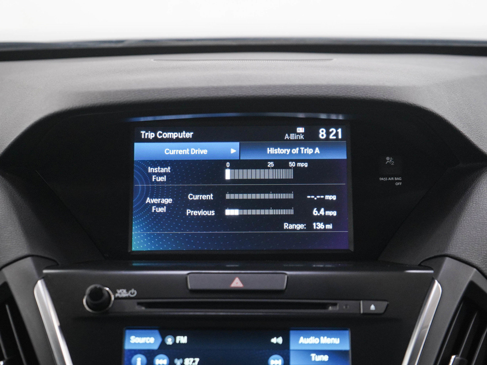 Used 2020 Acura MDX w/ Technology Package AWD/4WD image 16