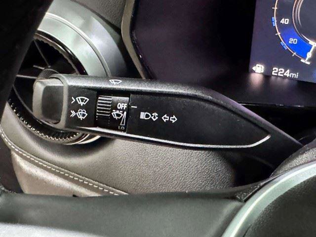 Used 2024 Chevrolet Colorado LT w/ LT Convenience Package II RWD image 34