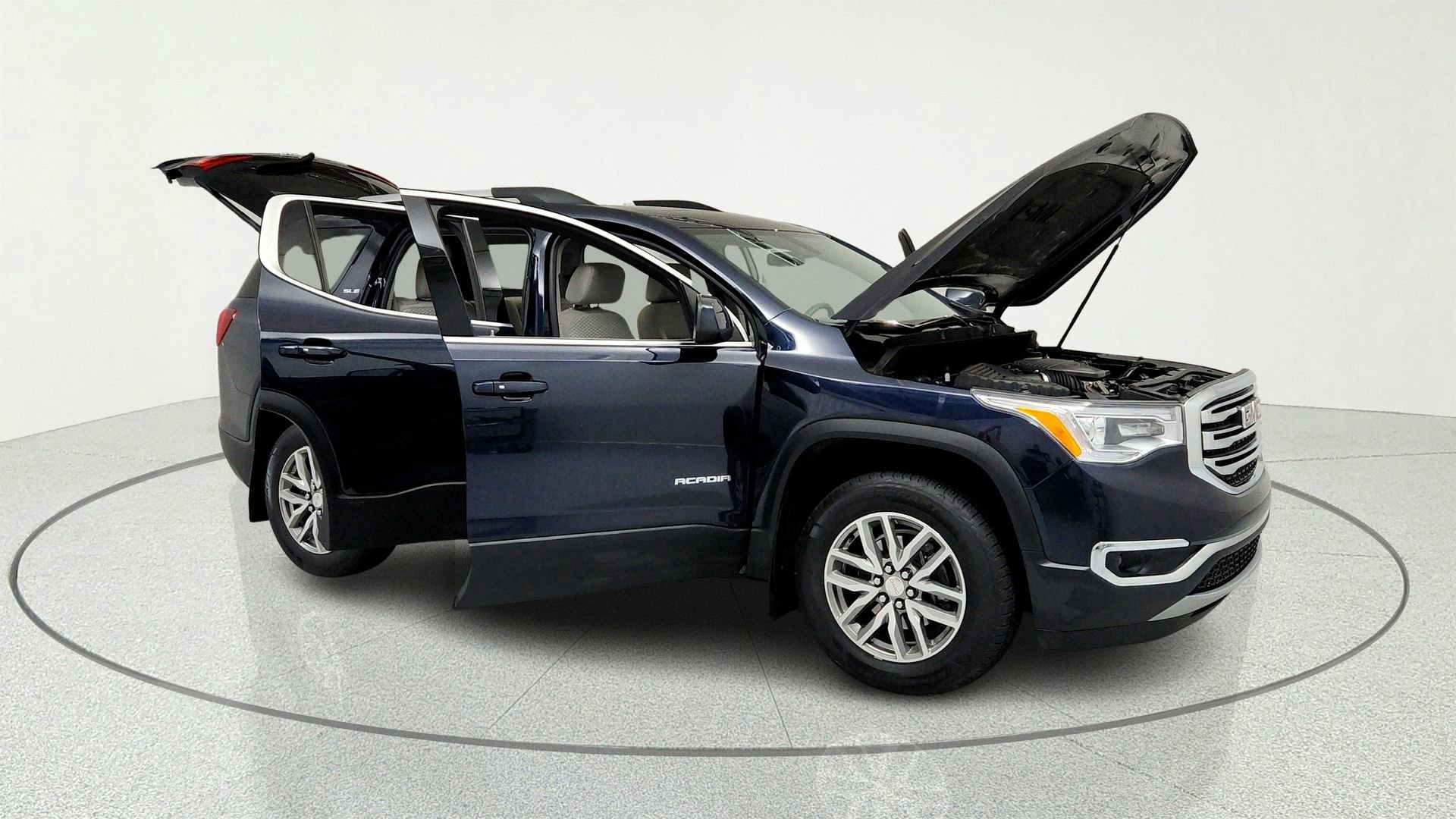 Used 2017 GMC Acadia SLE FWD image 14
