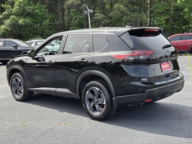 Used 2026 Nissan Rogue SV w/ Cold Weather Package FWD image 3