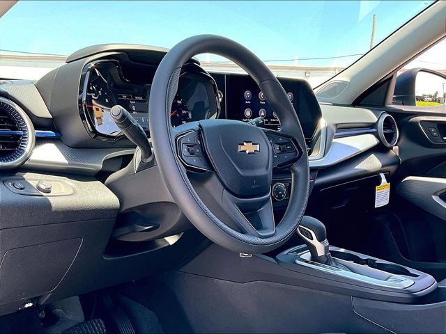 New 2026 Chevrolet Trax LS FWD image 8