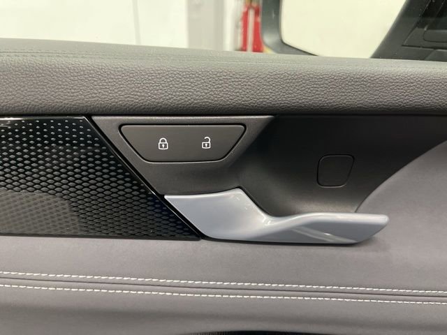 New 2026 Volkswagen Tiguan SE R-Line image 28