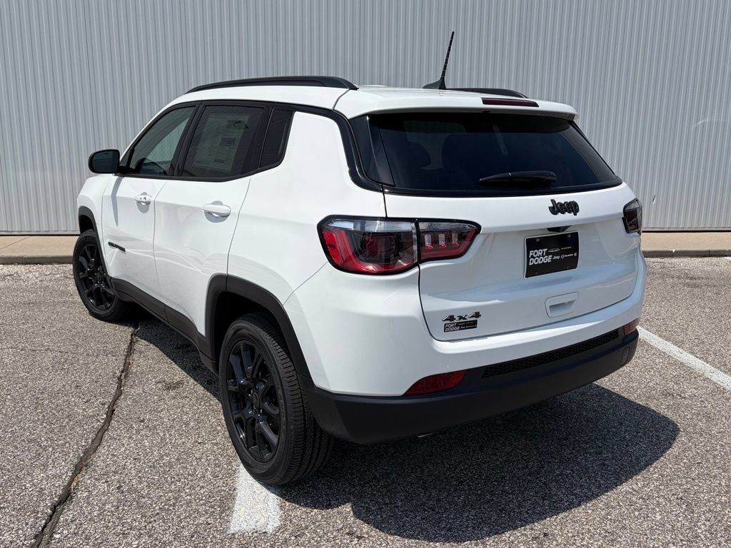 New 2026 Jeep Compass Latitude AWD/4WD image 4