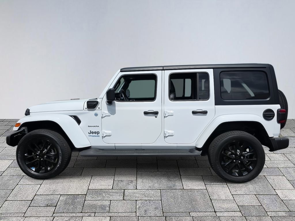 Used 2022 Jeep Wrangler Unlimited Sahara image 4