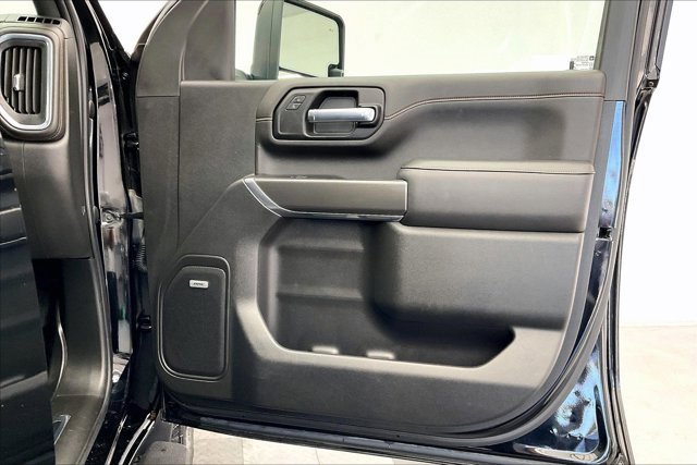 Used 2022 GMC Sierra 2500 AT4 w/ AT4 Premium Plus Package image 27