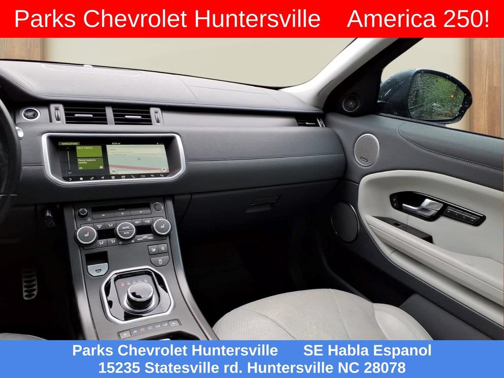 Used 2018 Land Rover Range Rover Evoque HSE Dynamic AWD/4WD image 23