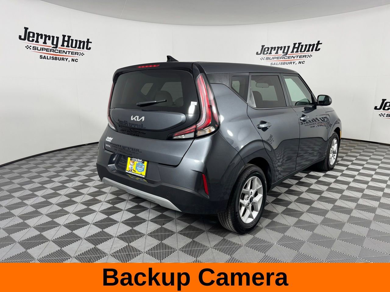 Used 2025 Kia Soul LX image 7