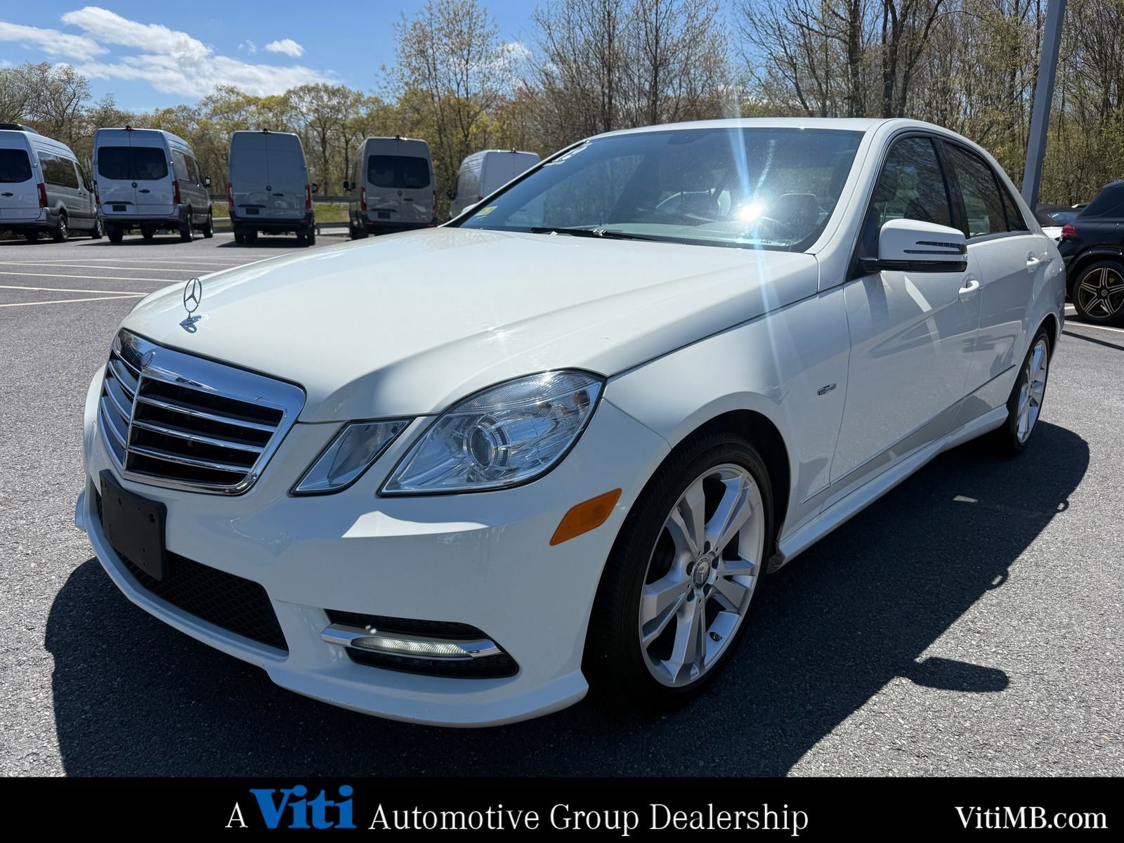 Used 2012 Mercedes-Benz E 350 4MATIC Sedan image 4
