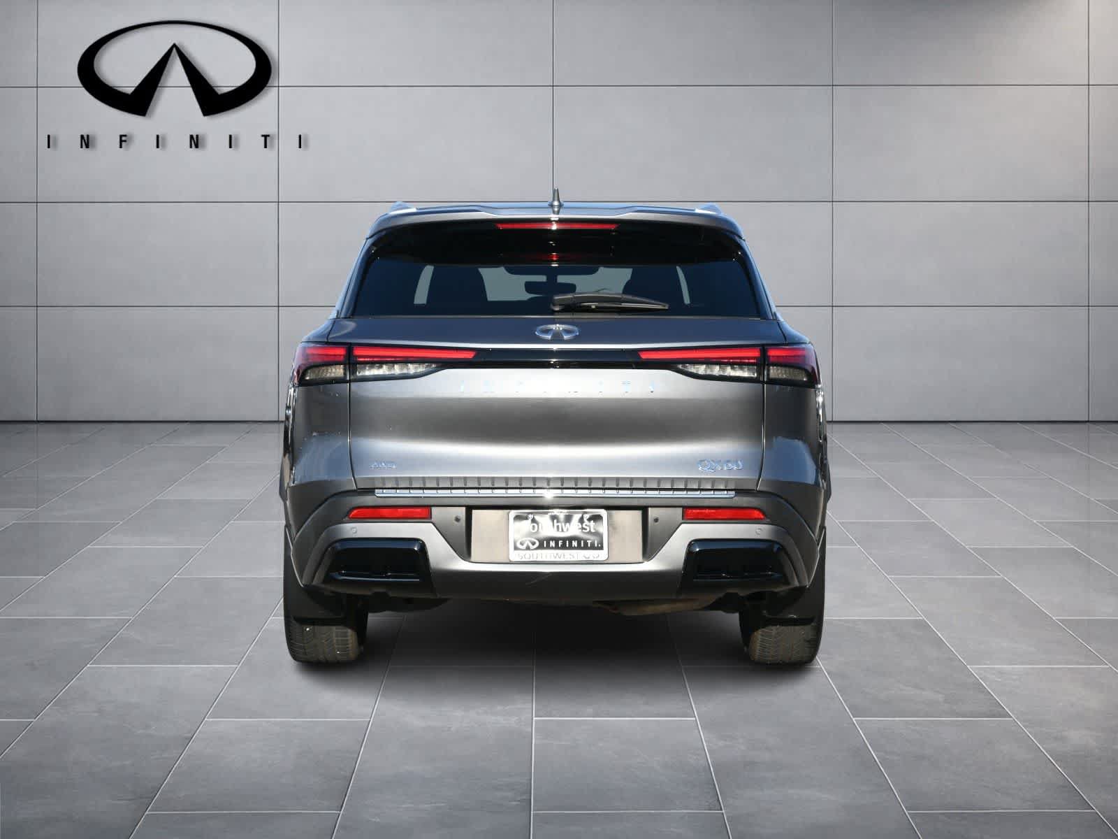 Certified 2023 INFINITI QX60 Luxe w/ Cargo Package AWD/4WD image 6