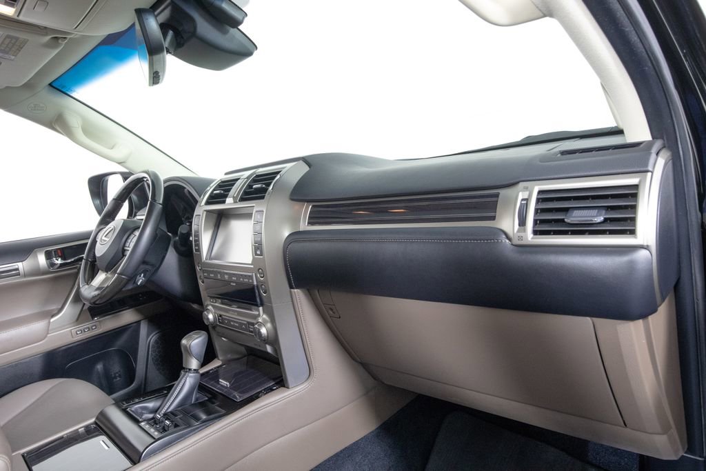 Used 2021 Lexus GX 460 Premium w/ Premium Package AWD/4WD image 18