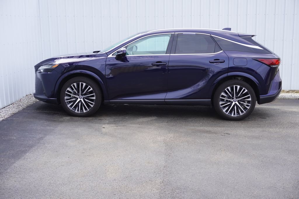 Used 2023 Lexus RX 350 Premium Plus w/ Accessory Package AWD/4WD image 3