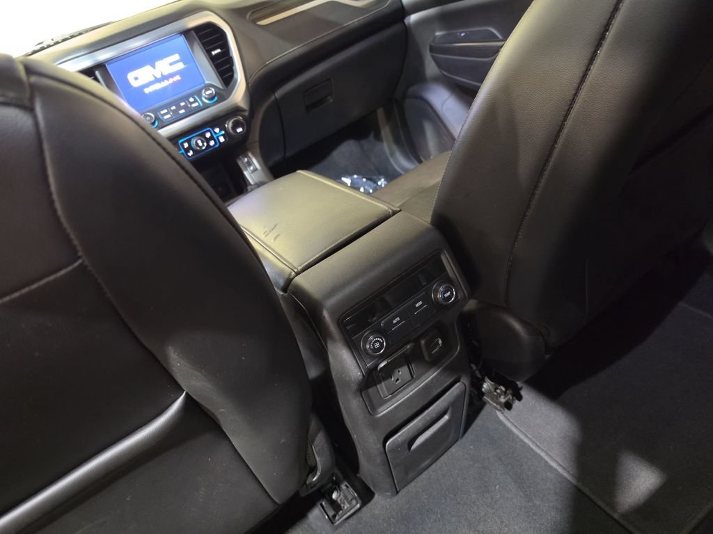 Used 2019 GMC Acadia SLT w/ Black Edition FWD image 22