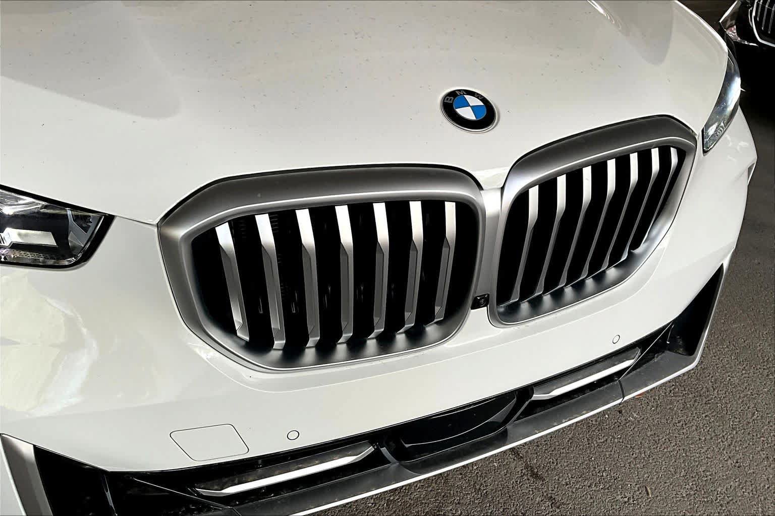 Used 2026 BMW X5 sDrive40i w/ Climate Comfort Package RWD image 43