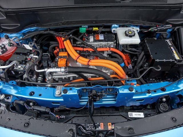 New 2027 Chevrolet Bolt LT w/ Comfort Package image 9