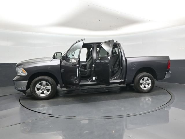 Used 2022 RAM 1500 Classic SLT w/ Electronics Group AWD/4WD image 48