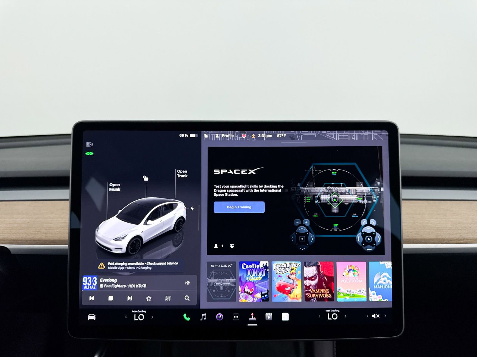 Used 2024 Tesla Model Y Performance image 24