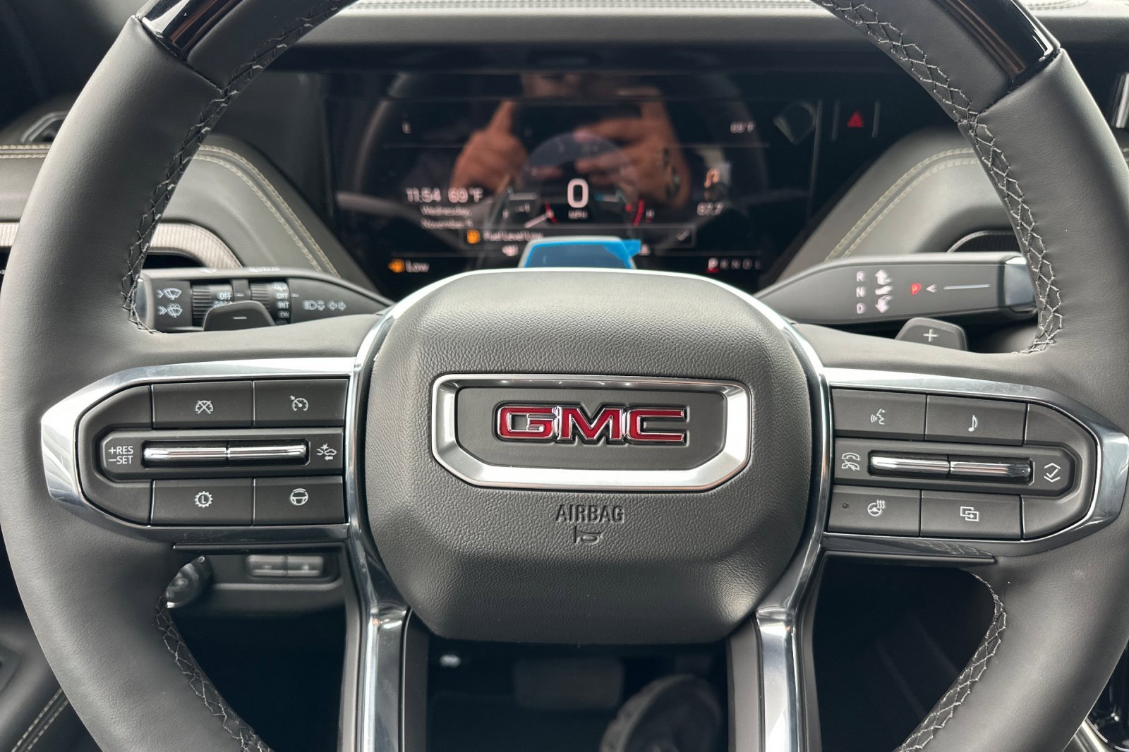 New 2026 GMC Yukon Elevation image 23