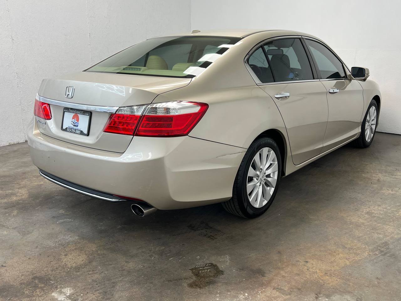 Used 2014 Honda Accord EX-L image 4