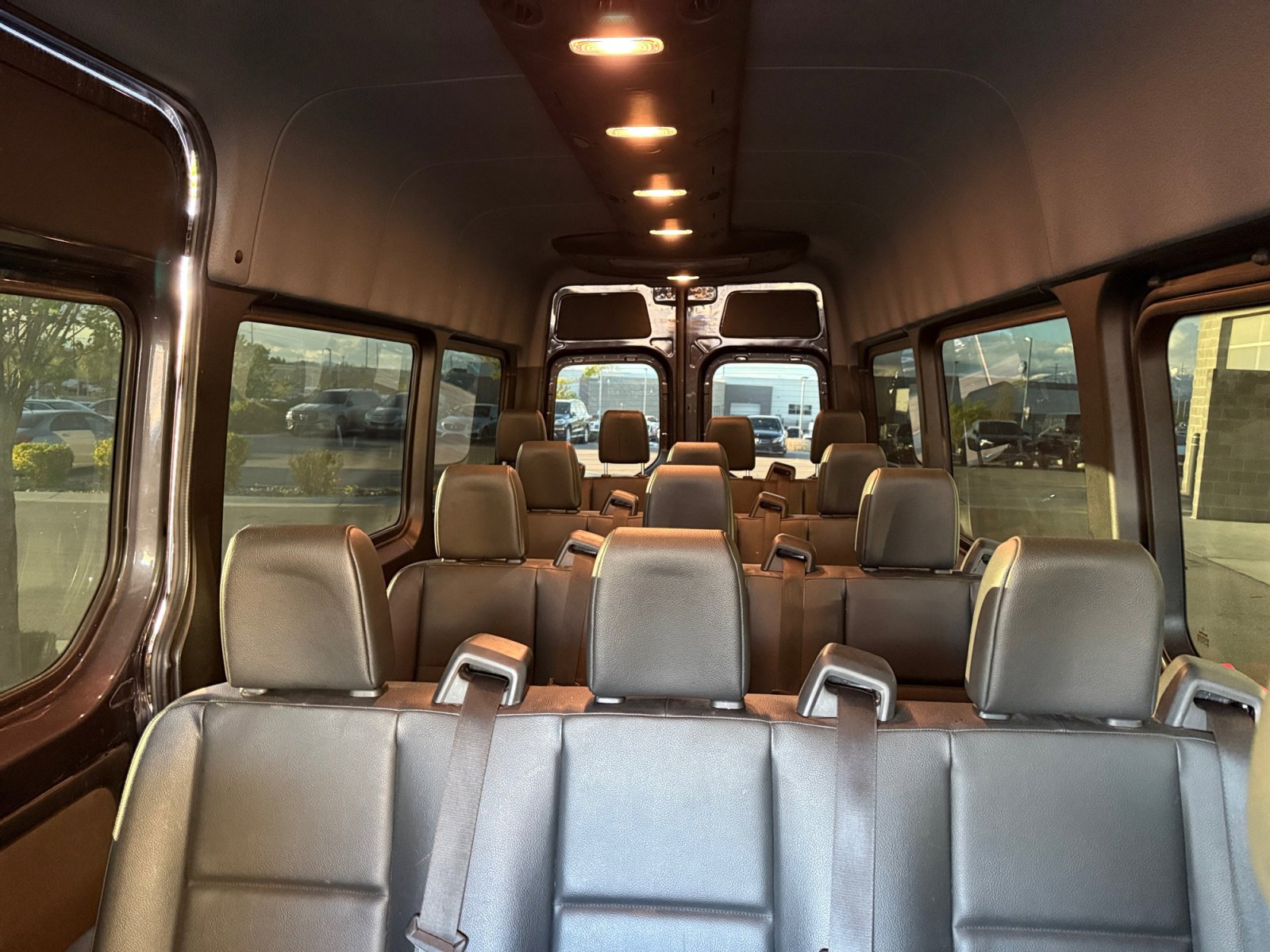 Used 2020 Mercedes-Benz Sprinter 2500 image 31