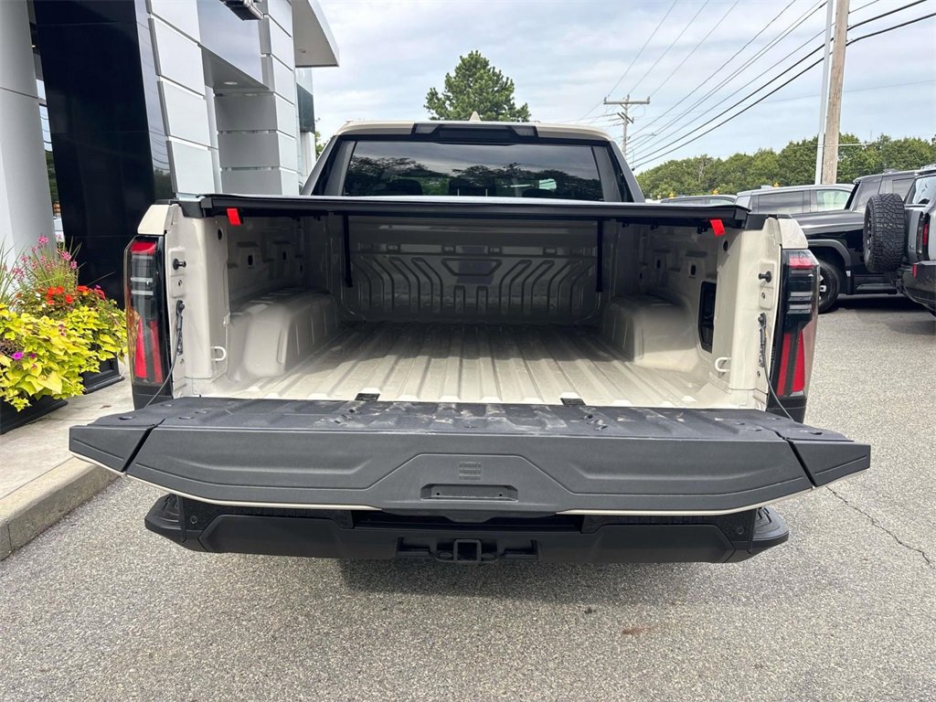 New 2026 GMC Sierra EV Elevation image 4