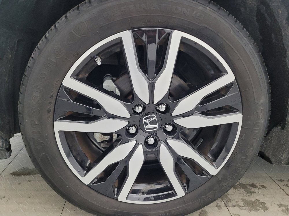 Used 2019 Honda Pilot Touring image 31