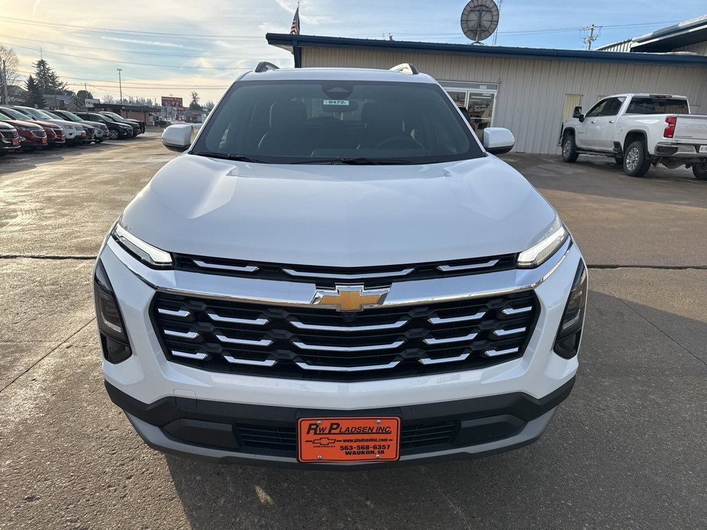 New 2026 Chevrolet Equinox LT w/ Convenience Package II image 2