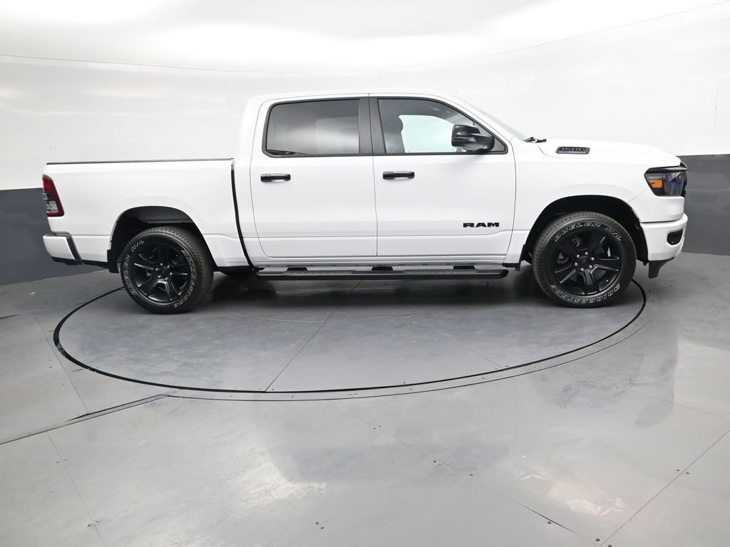 Used 2023 RAM 1500 Big Horn AWD/4WD image 3