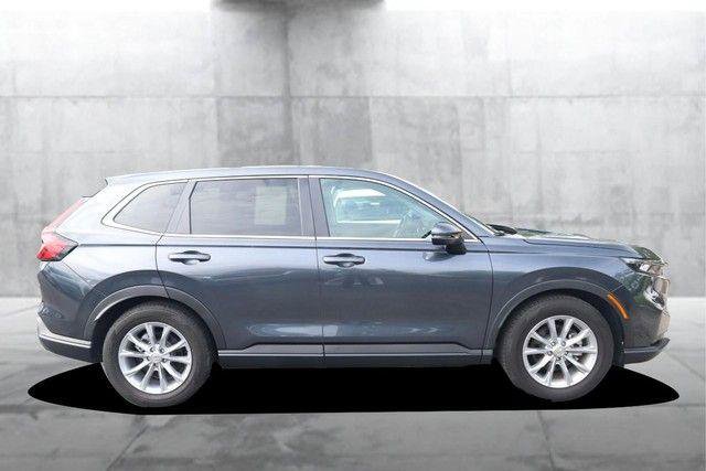 Used 2025 Honda CR-V EX-L image 5