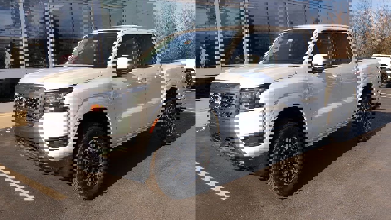 New 2026 Nissan Frontier SV w/ Tow Package image 4