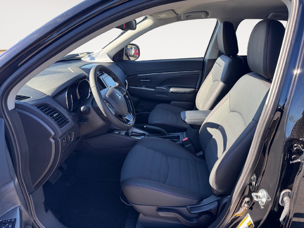 New 2026 Mitsubishi Outlander Sport SE AWD/4WD image 9