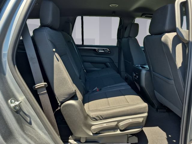Certified 2026 Chevrolet Tahoe LS w/ LPO, Dark Essentials Package AWD/4WD image 18