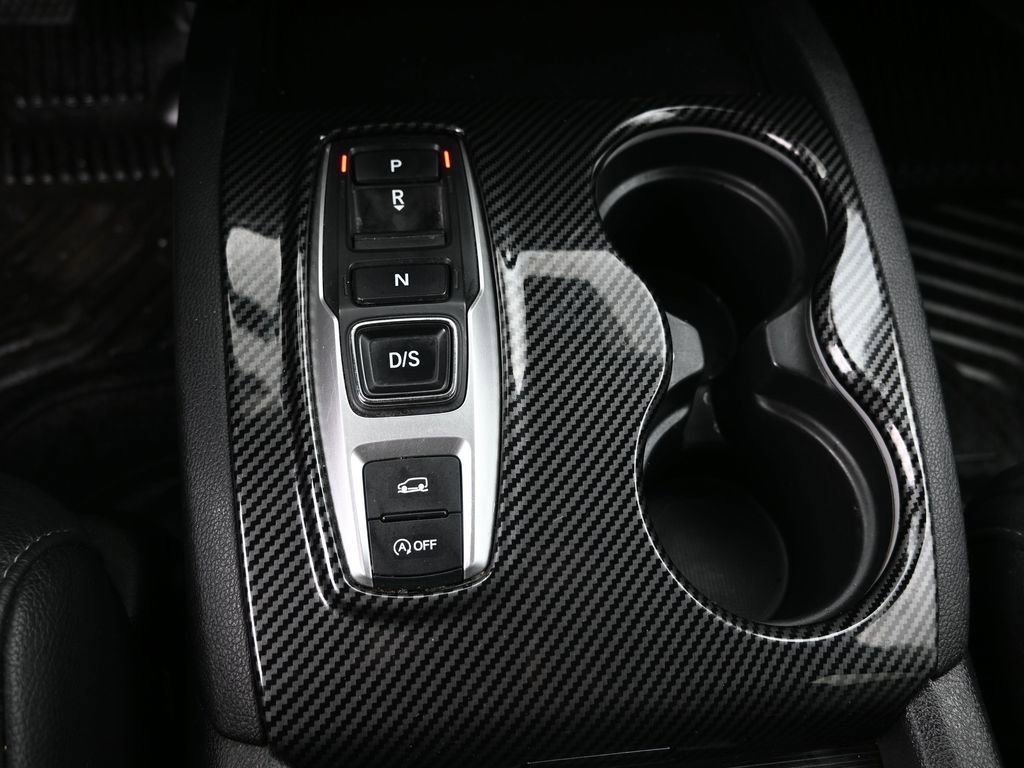 Used 2021 Honda Pilot Touring image 17