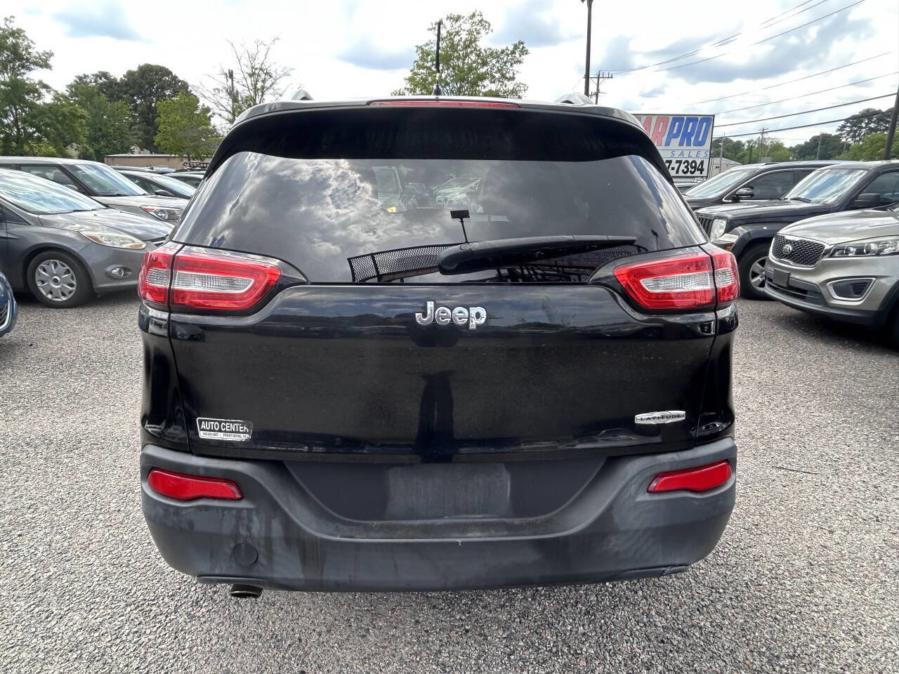 Used 2014 Jeep Cherokee Latitude image 7