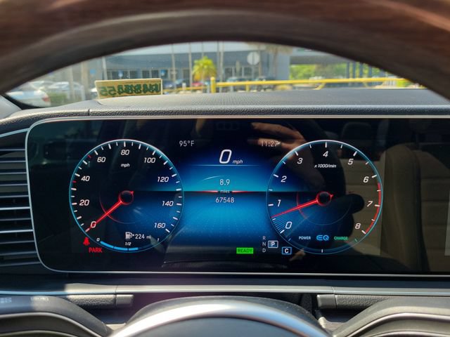 Used 2021 Mercedes-Benz GLE 580 4MATIC image 24