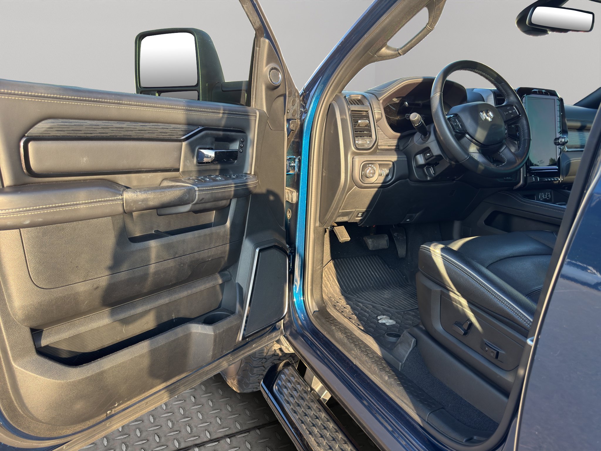 Used 2024 RAM 2500 Rebel w/ Level 2 Equipment Group AWD/4WD image 6