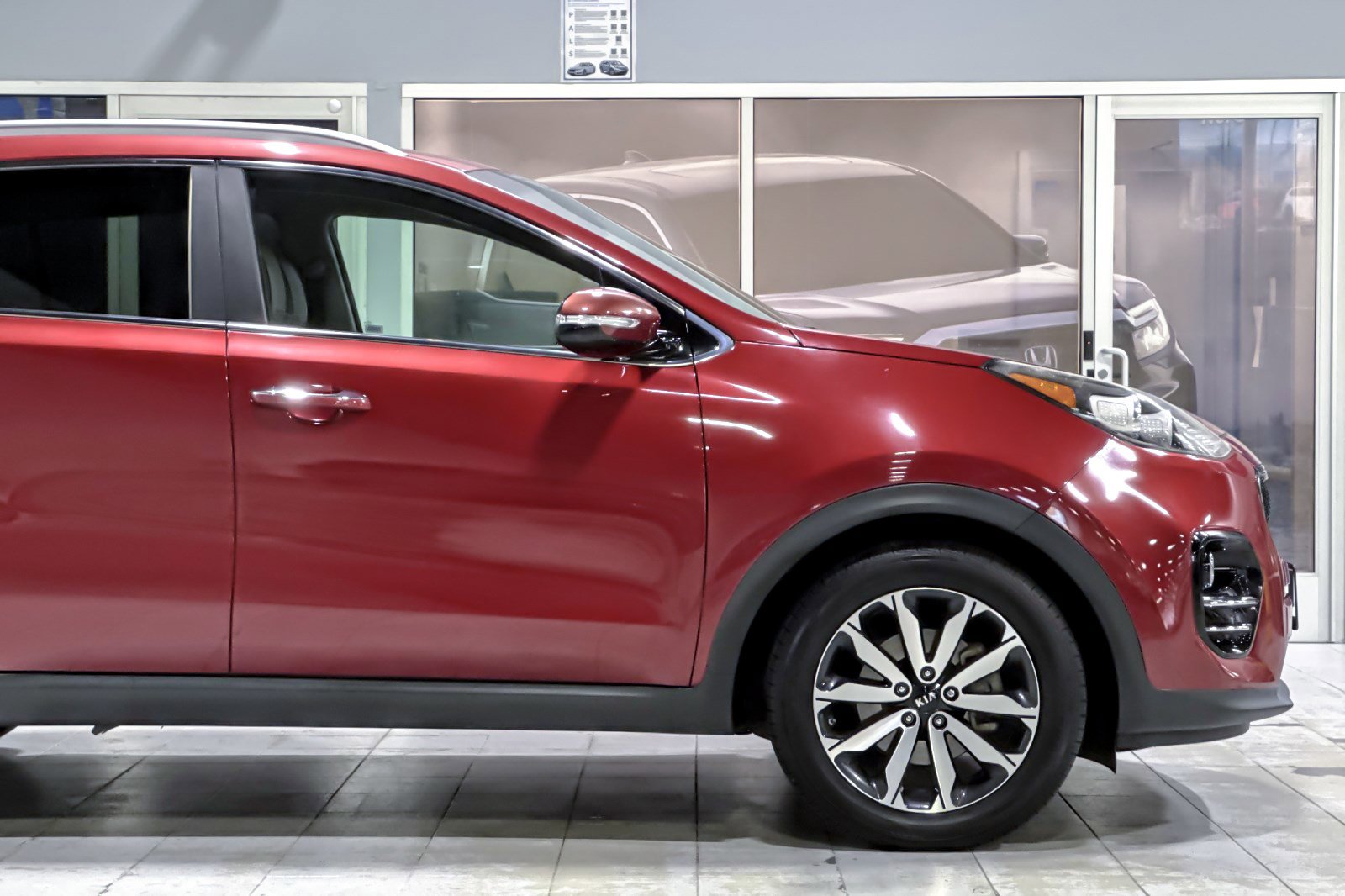 Used 2018 Kia Sportage EX FWD image 34